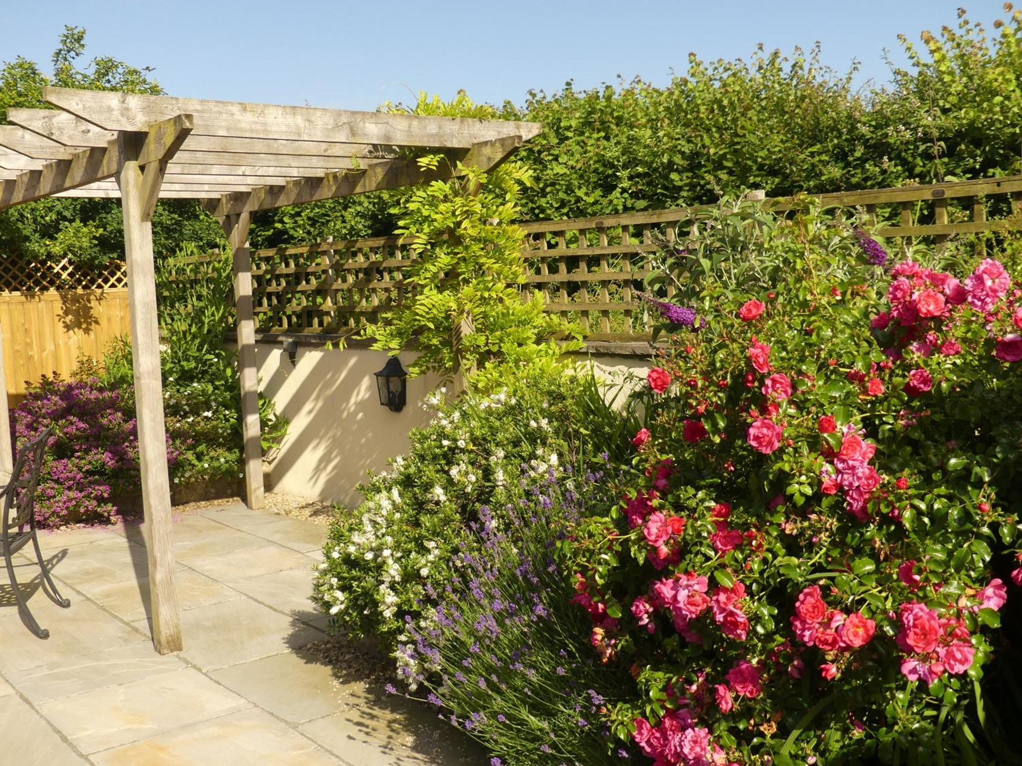 Pear Tree Cottages Wedmore Экстерьер фото